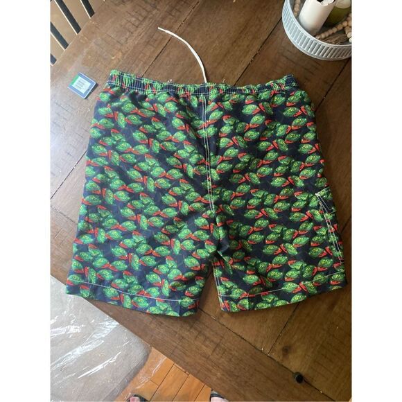 CHAPS Large Swim Trunks Lined NWT Red & Green Fish Pattern - Picture 7 of 9